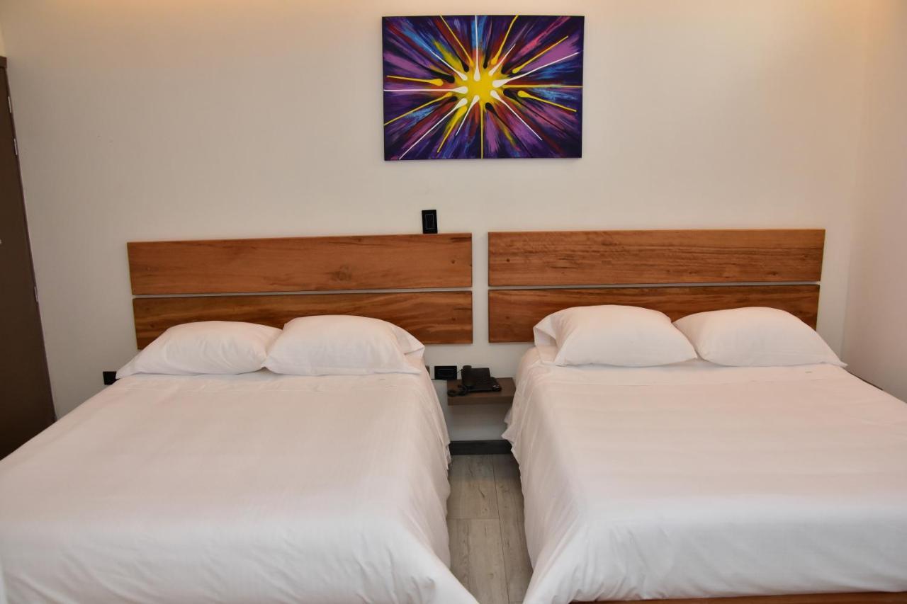 Hotel Valcon Santa Rosa de Cabal Ngoại thất bức ảnh