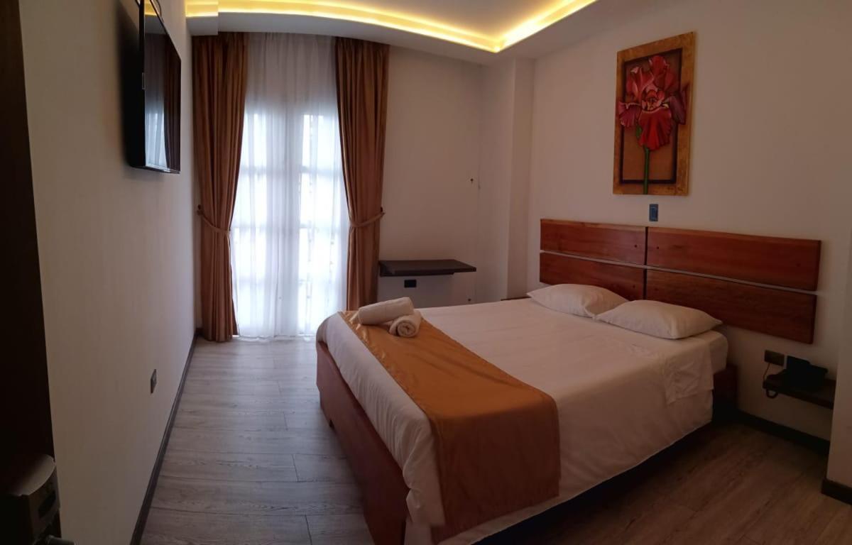 Hotel Valcon Santa Rosa de Cabal Ngoại thất bức ảnh