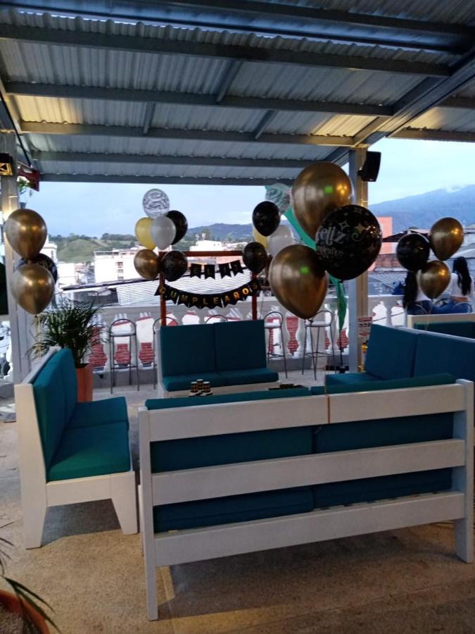 Hotel Valcon Santa Rosa de Cabal Ngoại thất bức ảnh